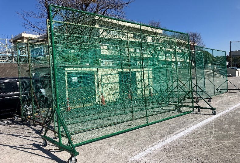 写真：全溶接3ｘ5防球ネット